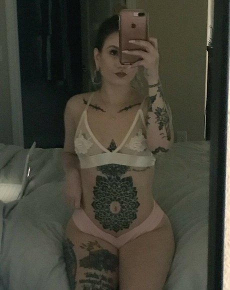 Foto desnuda filtrada de OnlyFans de Urberrylove