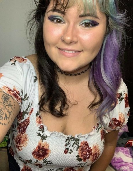 Skyebellaxxx