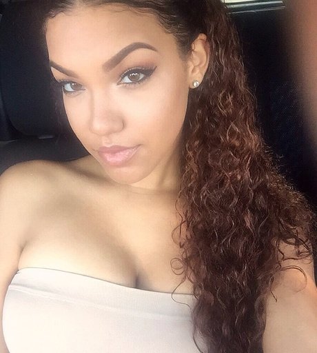 Foto desnuda filtrada de OnlyFans de Tiona Fernan