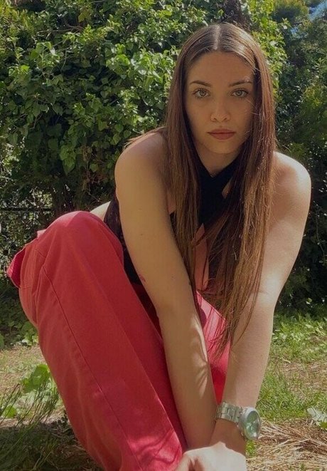 Foto desnuda filtrada de OnlyFans de Georgia Seremeta