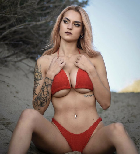 Foto desnuda filtrada de OnlyFans de Linda Fioretti