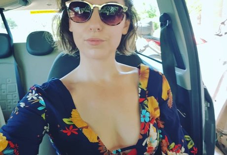 Irina Mirella