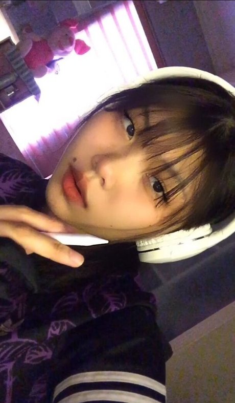 Foto desnuda filtrada de OnlyFans de Ying