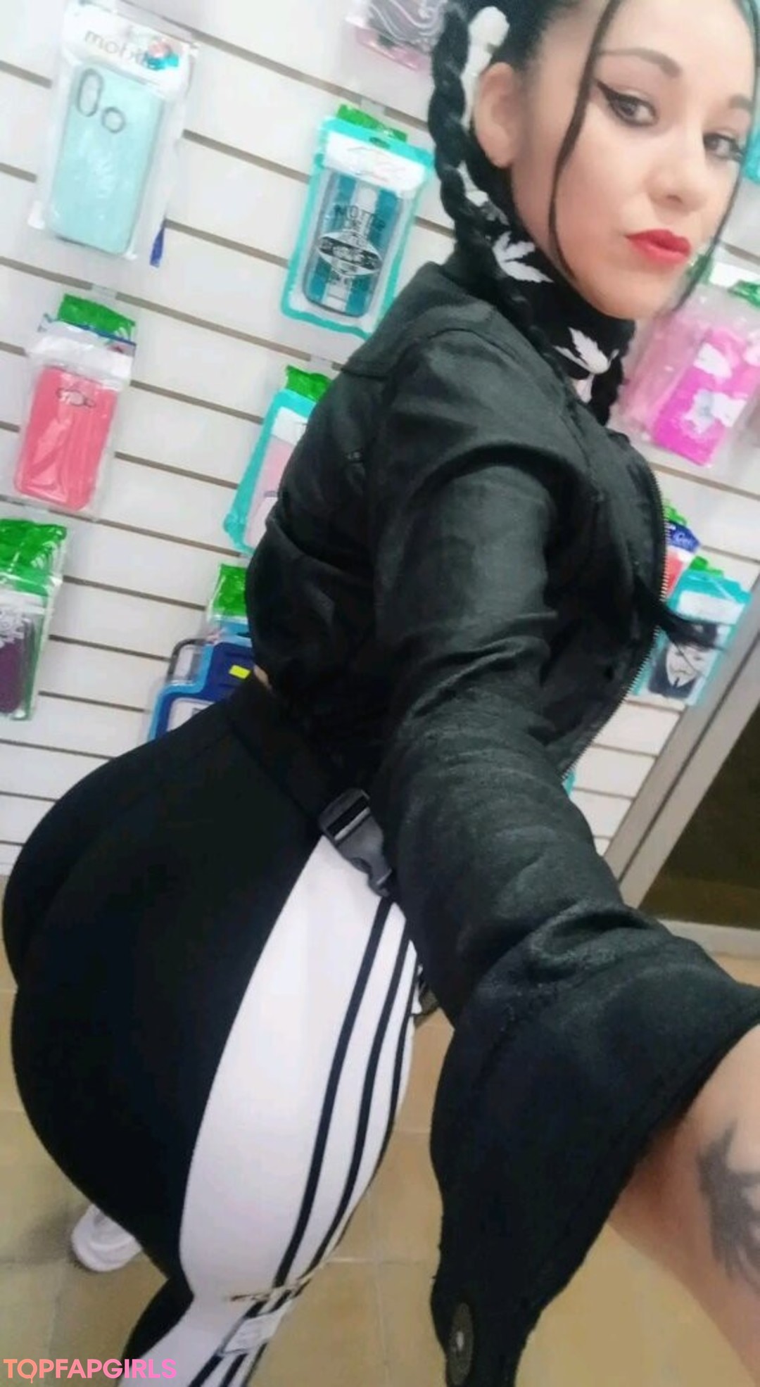 Foto desnuda filtrada de OnlyFans de Barbymaydana #31 Foto desnuda filtrada de OnlyFans de Barbymaydana #31