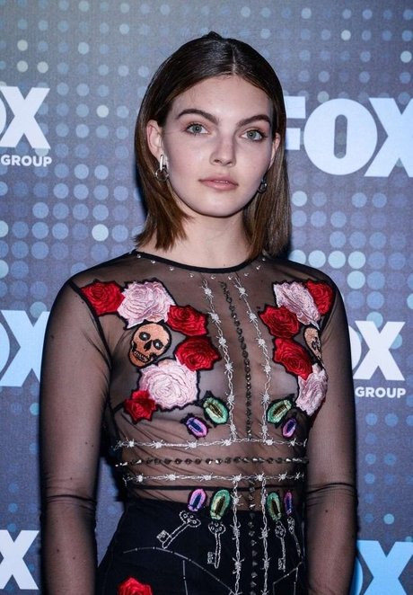 Foto desnuda filtrada de OnlyFans de Camren Bicondova
