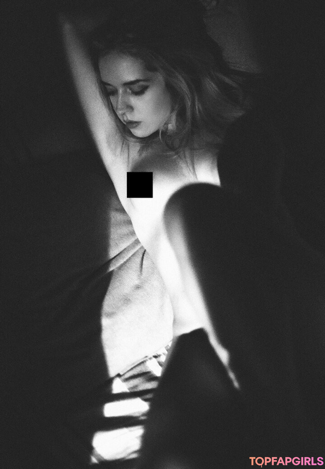 Foto desnuda filtrada de OnlyFans de Jessica Capano #14 Foto desnuda filtrada de OnlyFans de Jessica Capano #14