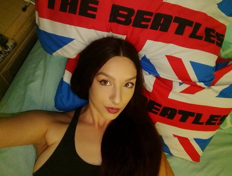 Foto desnuda filtrada de OnlyFans de Thebeatlebabe