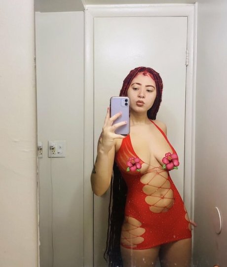 Foto desnuda filtrada de OnlyFans de Gingernxsty
