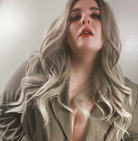 Foto desnuda filtrada de OnlyFans de Suzyq