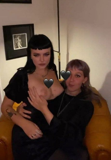 Foto desnuda filtrada de OnlyFans de Knivklara