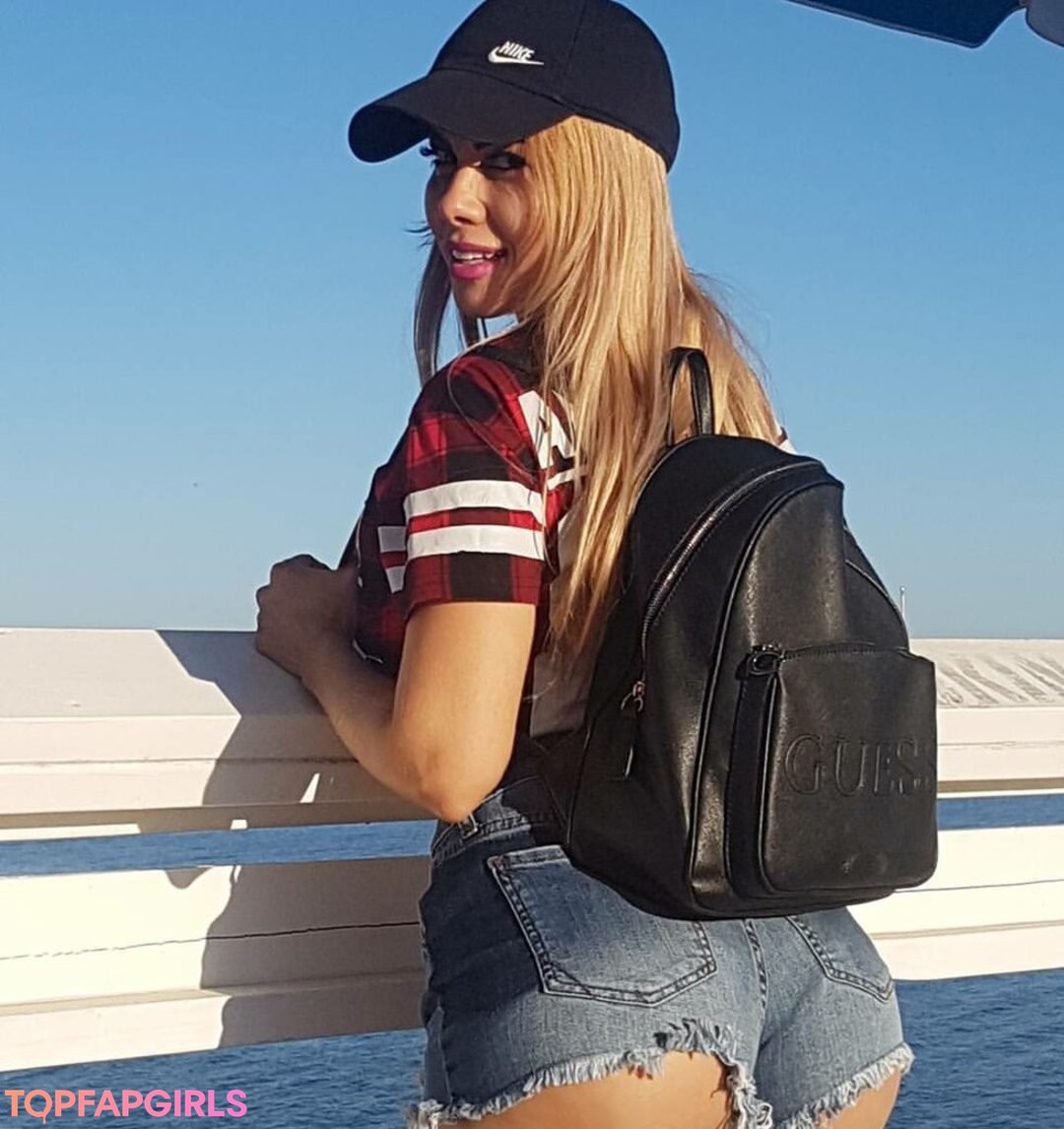 Foto desnuda filtrada de OnlyFans de Herica Cristina #42 Foto desnuda filtrada de OnlyFans de Herica Cristina #42