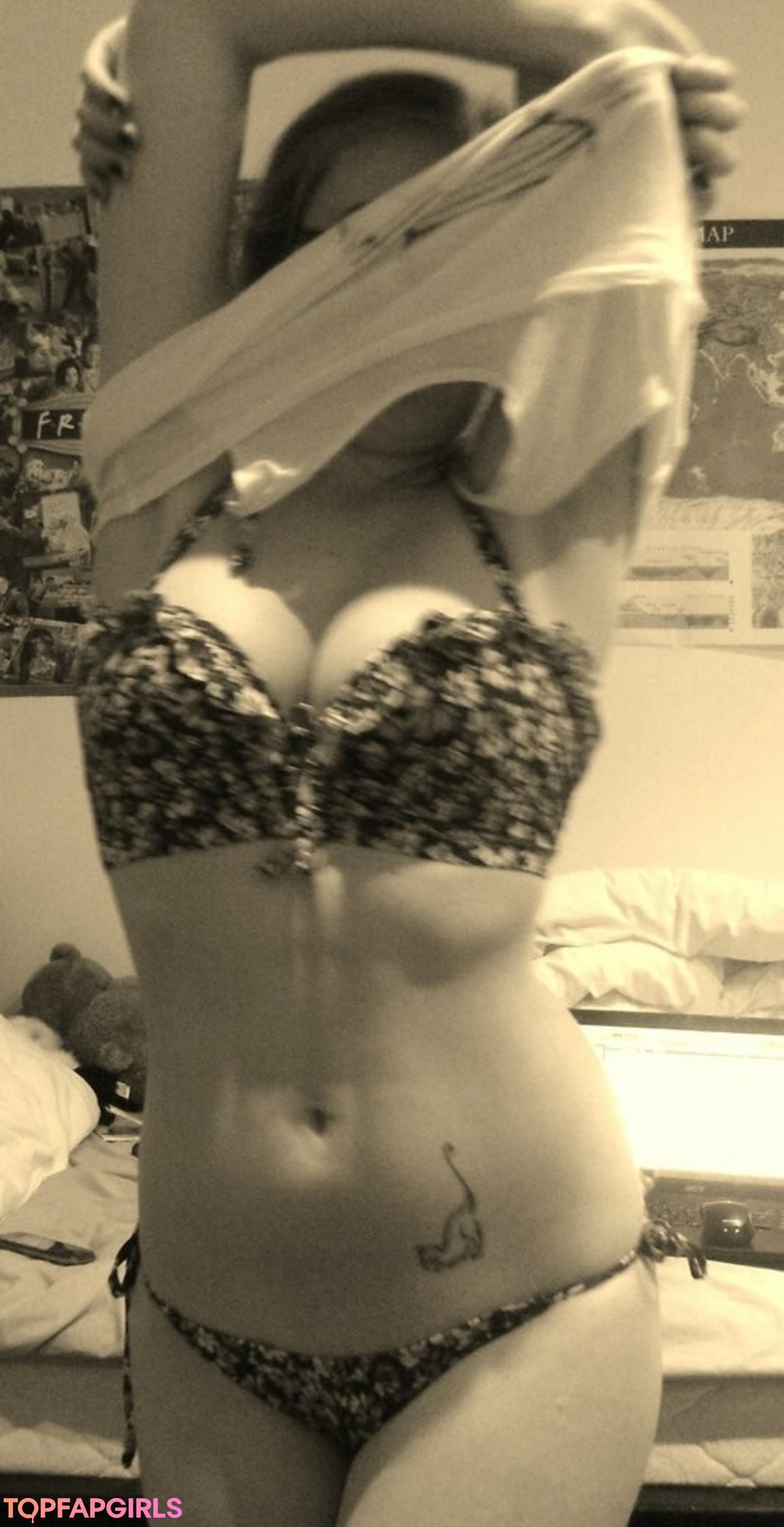 Foto desnuda filtrada de OnlyFans de Polosnuggles #23 Foto desnuda filtrada de OnlyFans de Polosnuggles #23