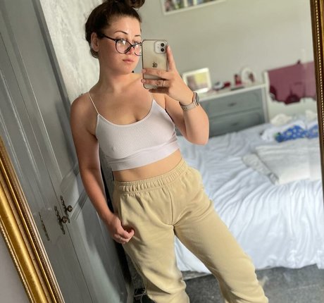 April Ro