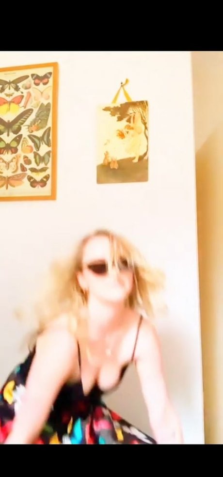 Foto desnuda filtrada de OnlyFans de Evanna Lynch