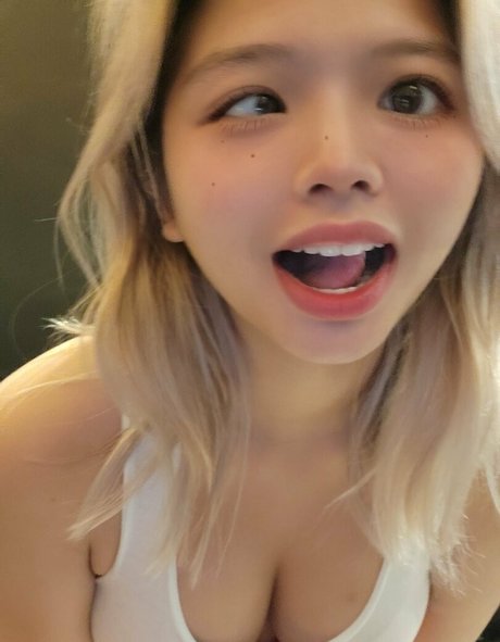 Foto desnuda filtrada de OnlyFans de Iovryxnight