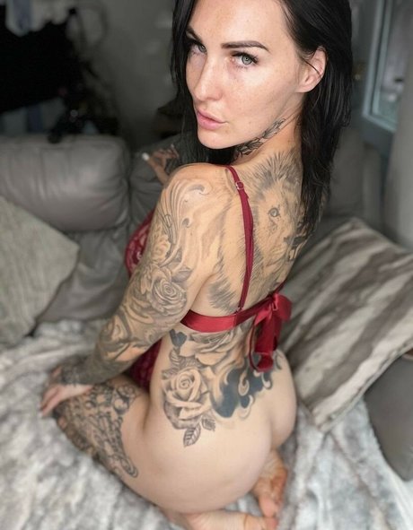 CarmenDivine