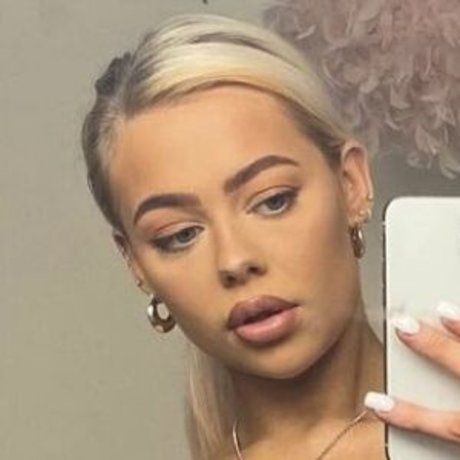 Foto desnuda filtrada de OnlyFans de Chloe Goodwin