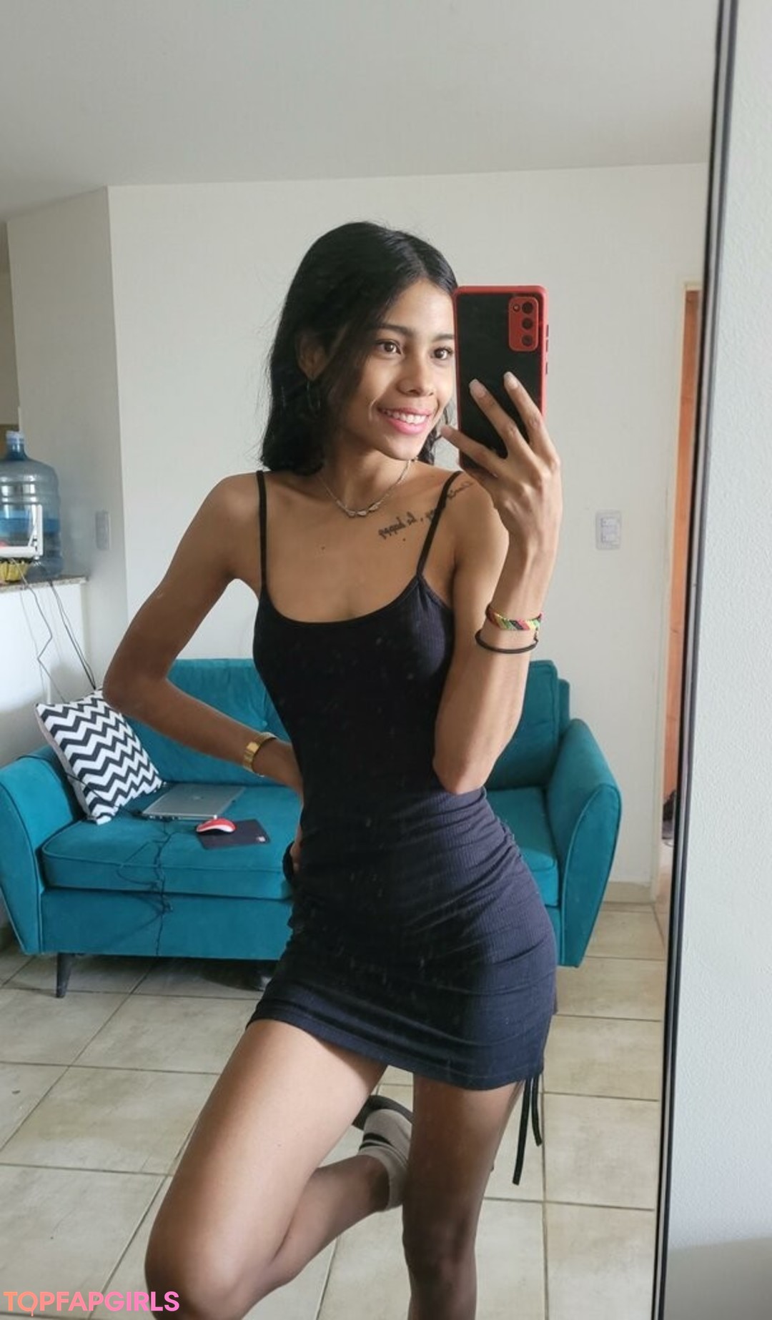 Foto desnuda filtrada de OnlyFans de Tropicalangeles #7 Foto desnuda filtrada de OnlyFans de Tropicalangeles #7