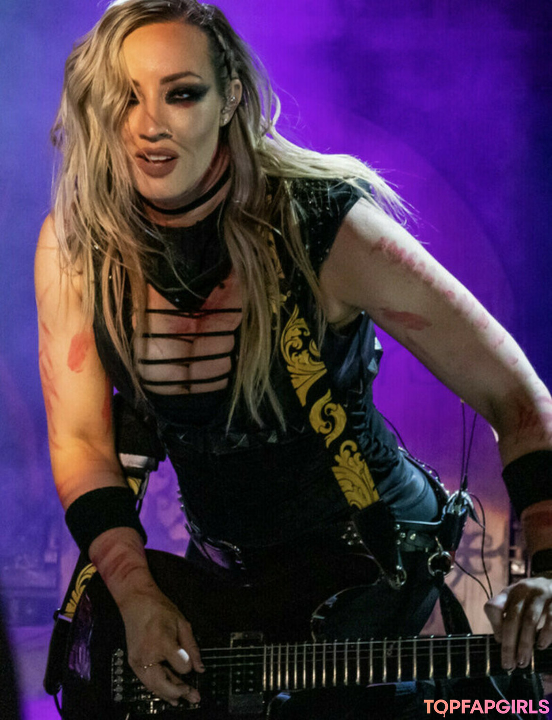 Foto desnuda filtrada de OnlyFans de Womenmetal #152 Foto desnuda filtrada de OnlyFans de Womenmetal #152