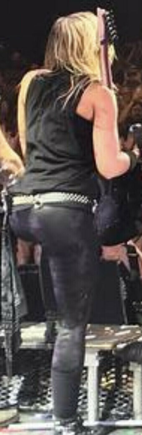Womenmetal