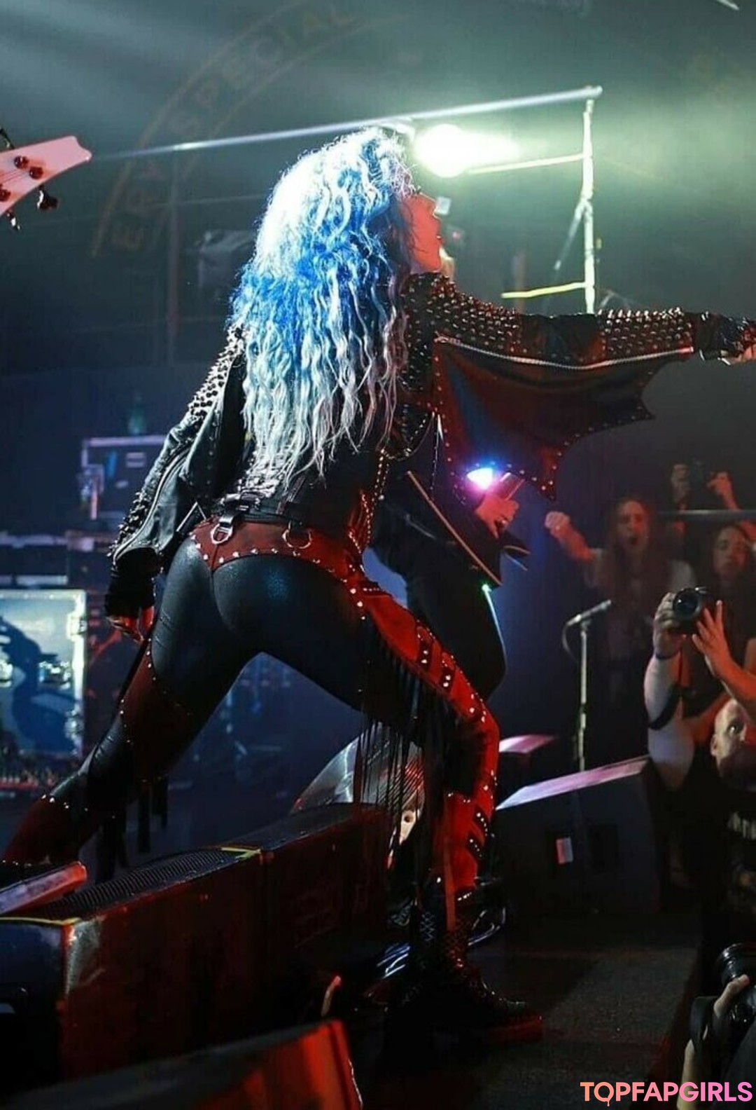 Foto desnuda filtrada de OnlyFans de Womenmetal #444 Foto desnuda filtrada de OnlyFans de Womenmetal #444