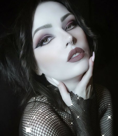WomenMetal