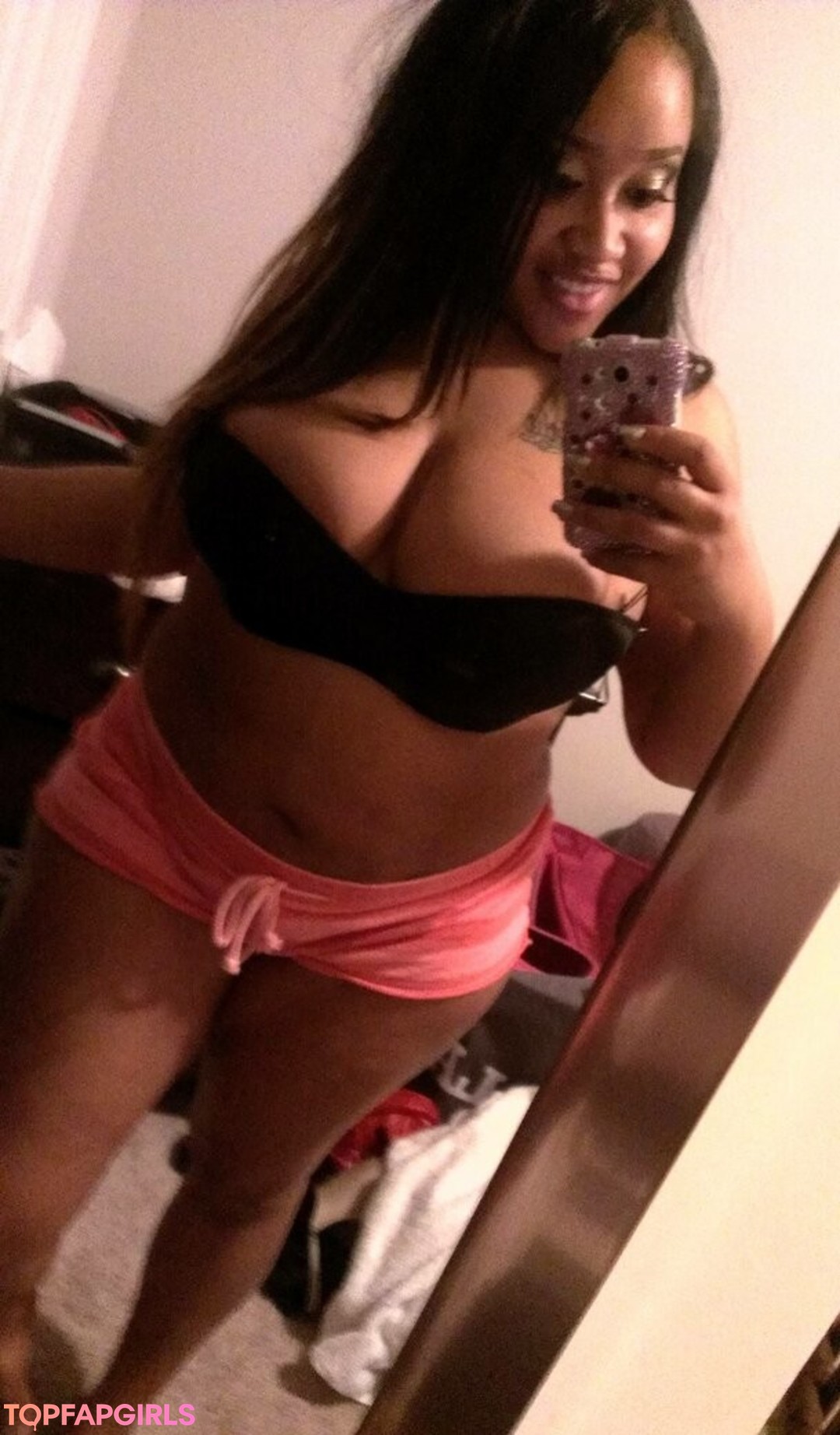 Foto desnuda filtrada de OnlyFans de Beautifulflowerchild #2 Foto desnuda filtrada de OnlyFans de Beautifulflowerchild #2