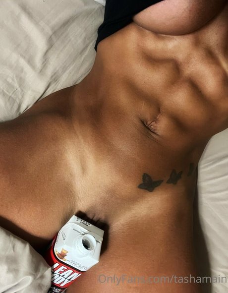 Foto desnuda filtrada de OnlyFans de Fitch3ll