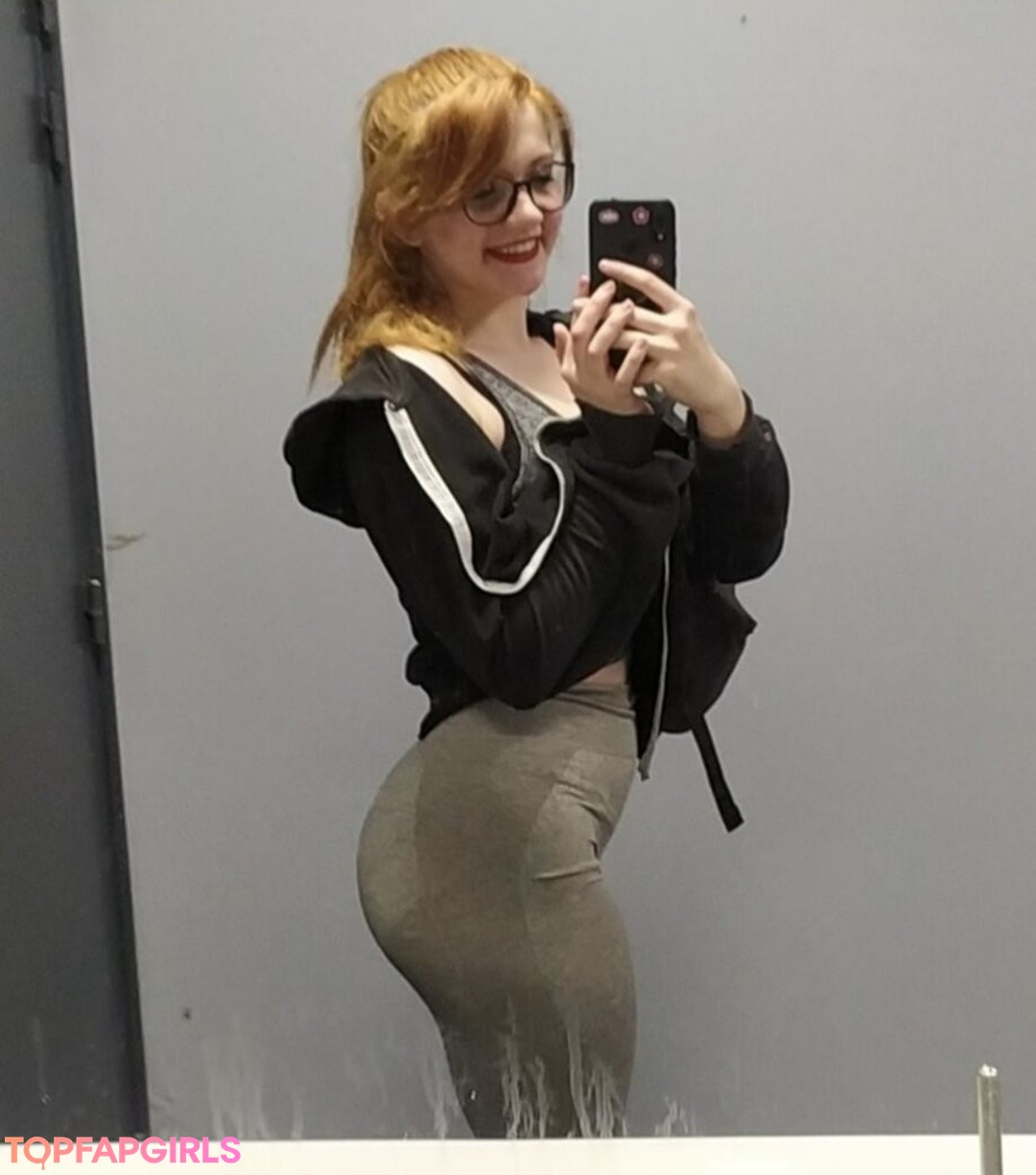 Foto desnuda filtrada de OnlyFans de Heavenshiii #1 Foto desnuda filtrada de OnlyFans de Heavenshiii #1