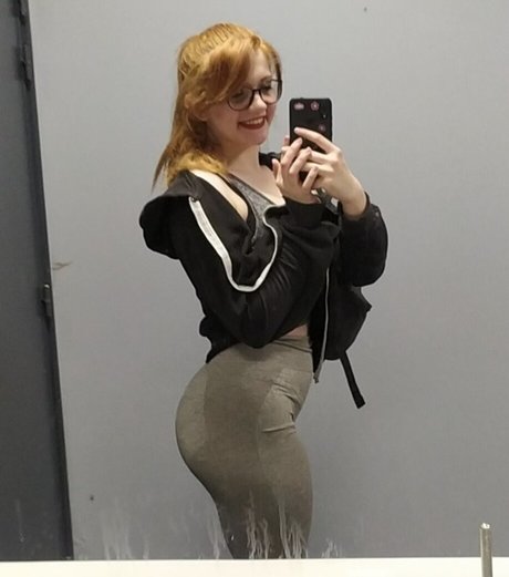 Foto desnuda filtrada de OnlyFans de Heavenshiii