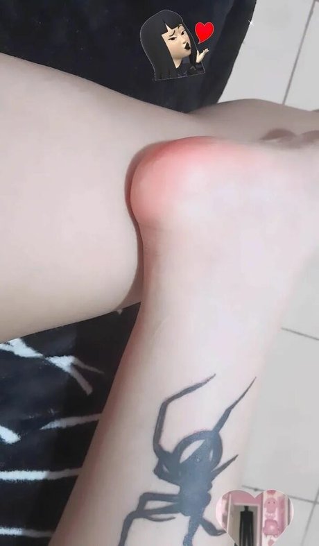 Foto desnuda filtrada de OnlyFans de Ssk8tergirl