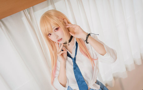 Ely Cosplayer