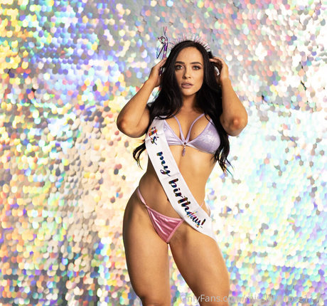 Alyssa Rose