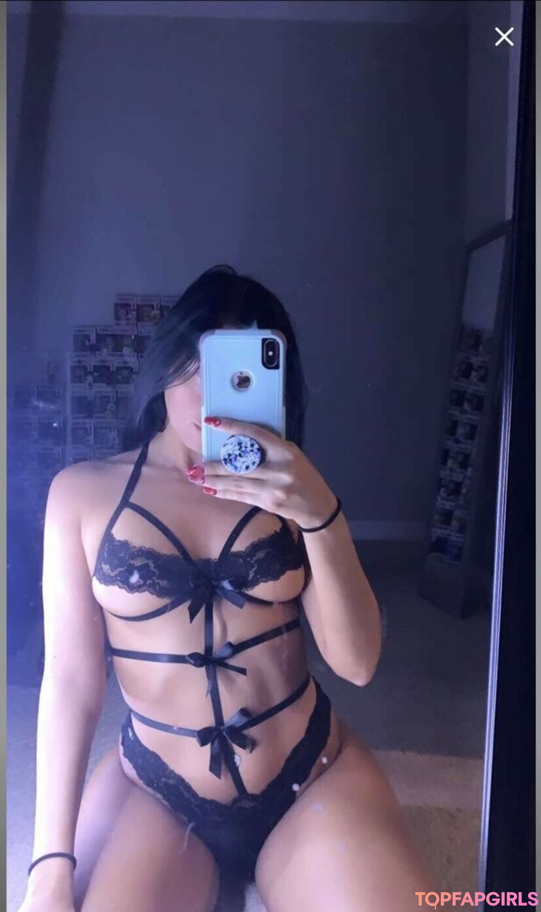Foto desnuda filtrada de OnlyFans de Doomluckygirl #6 Foto desnuda filtrada de OnlyFans de Doomluckygirl #6