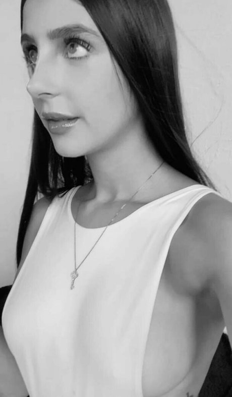 Foto desnuda filtrada de OnlyFans de Gabinocentee