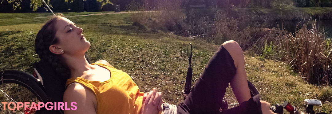 Foto desnuda filtrada de OnlyFans de Becky Blow #24 Foto desnuda filtrada de OnlyFans de Becky Blow #24