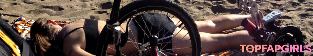 Foto desnuda filtrada de OnlyFans de Becky Blow #25 Foto desnuda filtrada de OnlyFans de Becky Blow #25