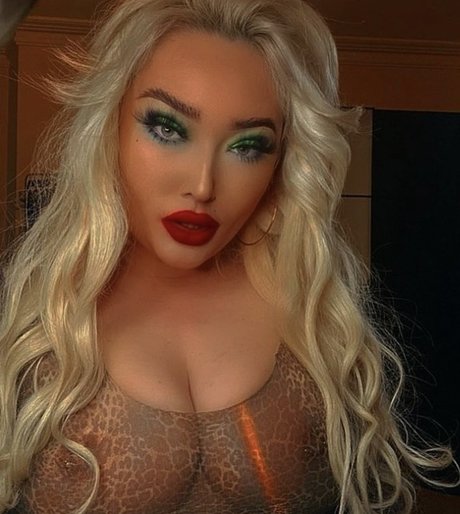 Cherryb0mbxo