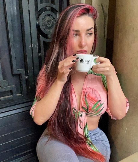 Faby Mendes