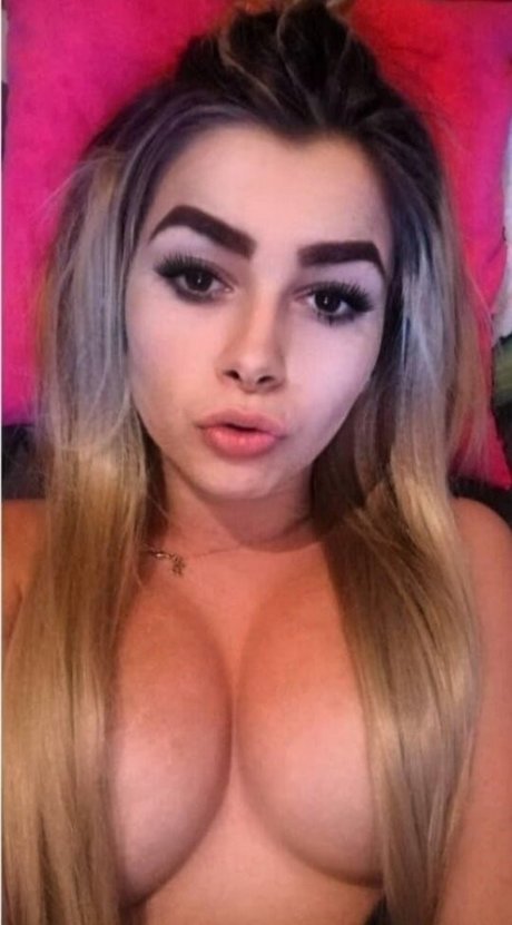 Foto desnuda filtrada de OnlyFans de Novinhas