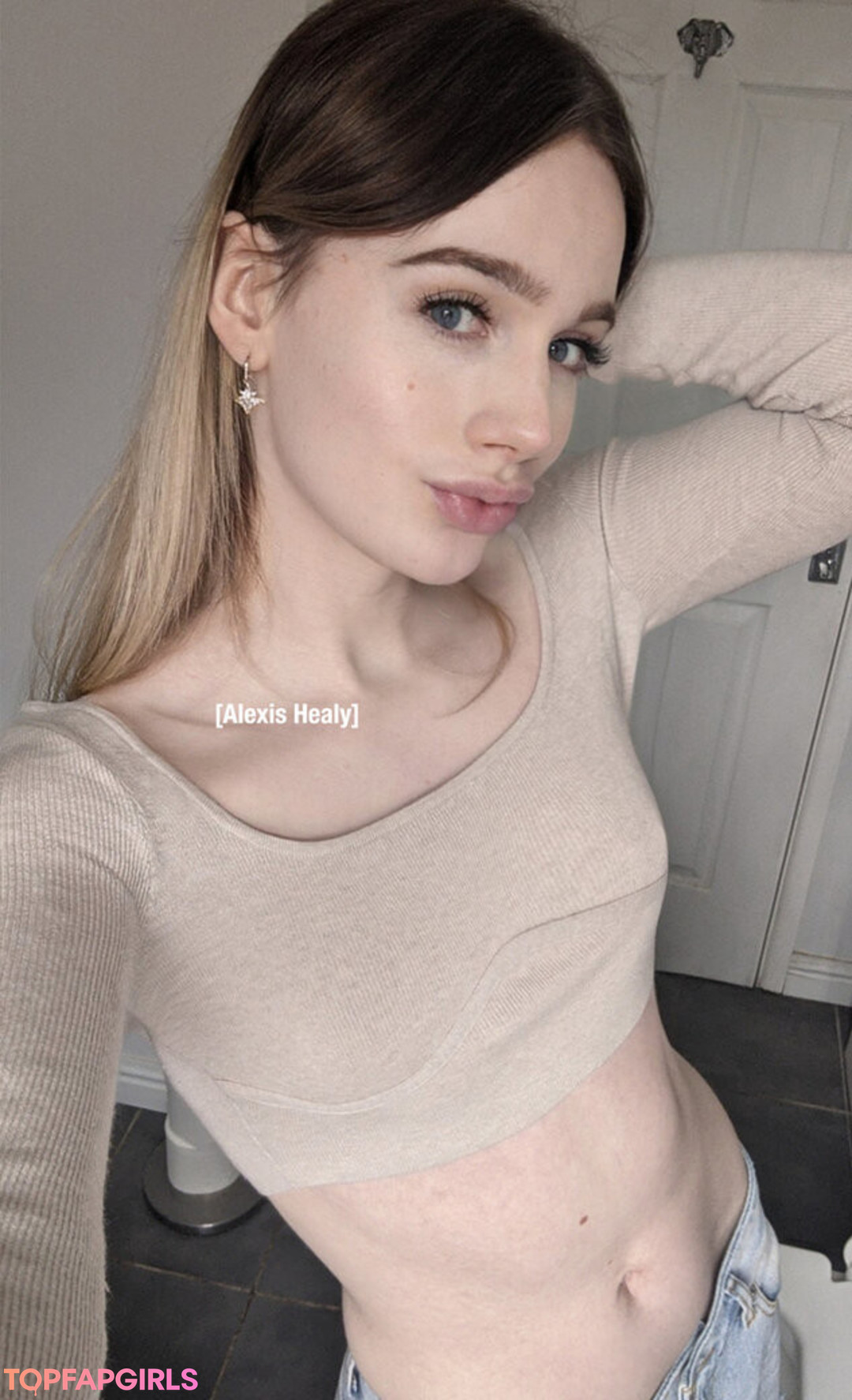 Foto desnuda filtrada de OnlyFans de Alexishealy #98 Foto desnuda filtrada de OnlyFans de Alexishealy #98