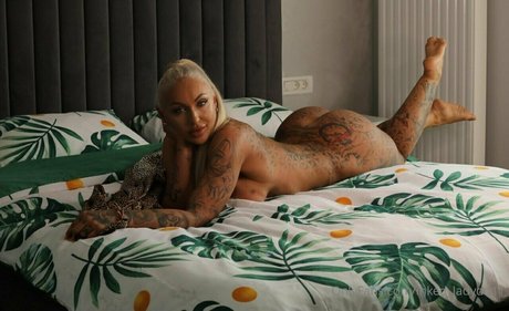 Inkedladydd11
