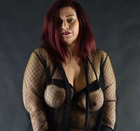 Curvymakeup