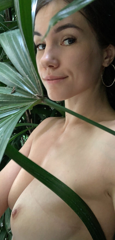 Foto desnuda filtrada de OnlyFans de Sasha555bae