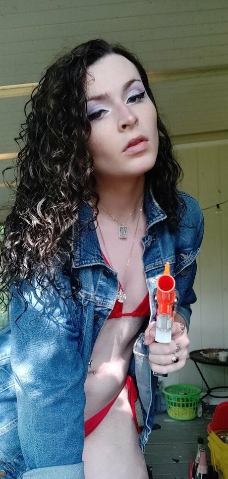 Foto desnuda filtrada de OnlyFans de Rosemarys Bimbolina
