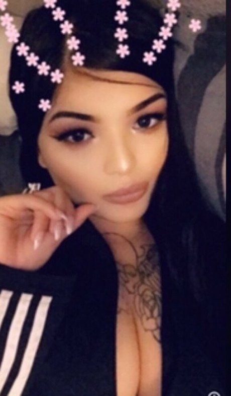 Mimi Latina Amateur