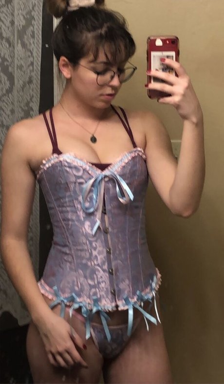 Foto desnuda filtrada de OnlyFans de Kayleigh Adams