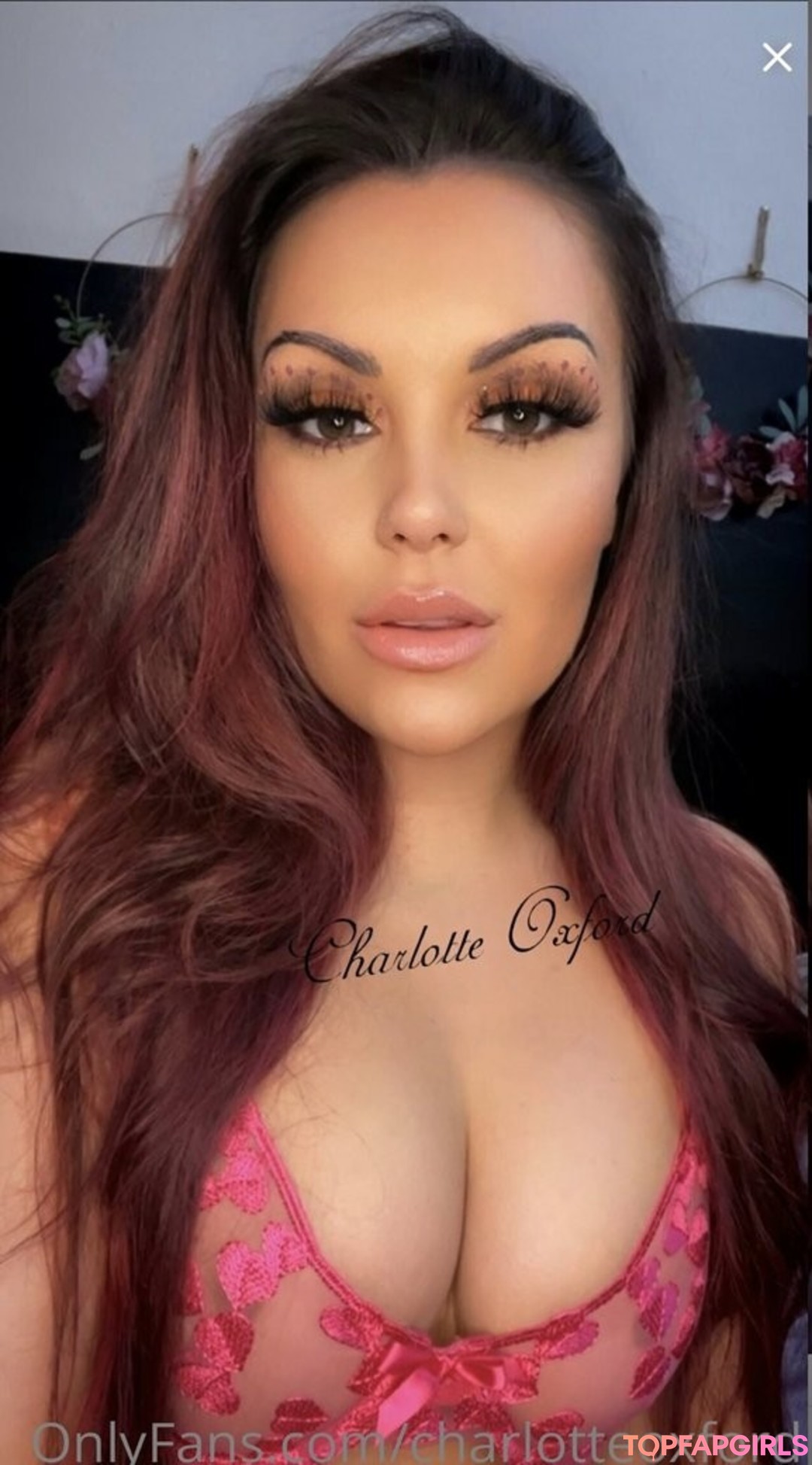 Foto desnuda filtrada de OnlyFans de Charlotte Oxford #7 Foto desnuda filtrada de OnlyFans de Charlotte Oxford #7