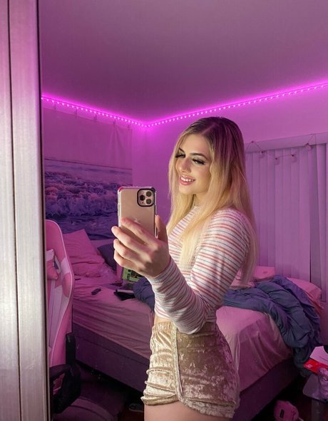 Nikkibebe