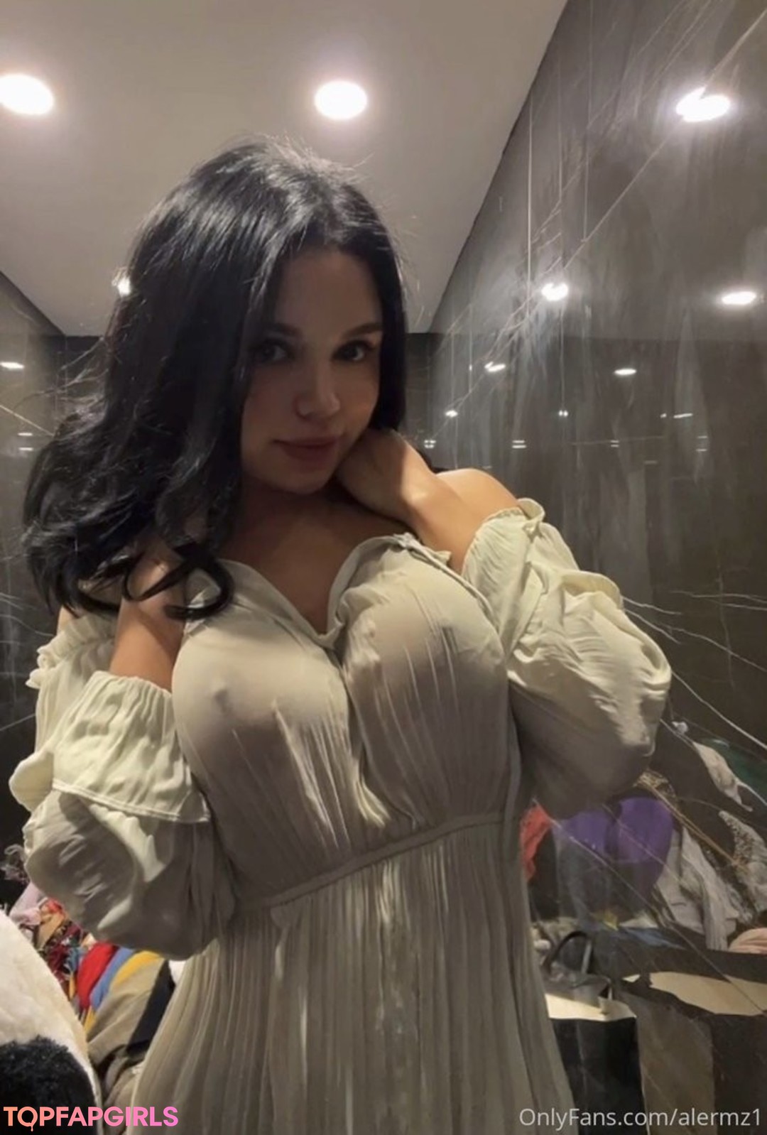 Foto desnuda filtrada de OnlyFans de Aleida Ramirez #18 Foto desnuda filtrada de OnlyFans de Aleida Ramirez #18